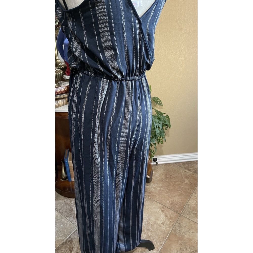 Xhilaration Women's Striped Blue And White‎ Wrap Wide Leg Jumpsuit Size X-small - Picture 6 of 16